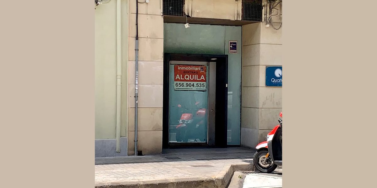 Alquiler de Local comercial en el centro de Fonteta de San Lluis – Valencia